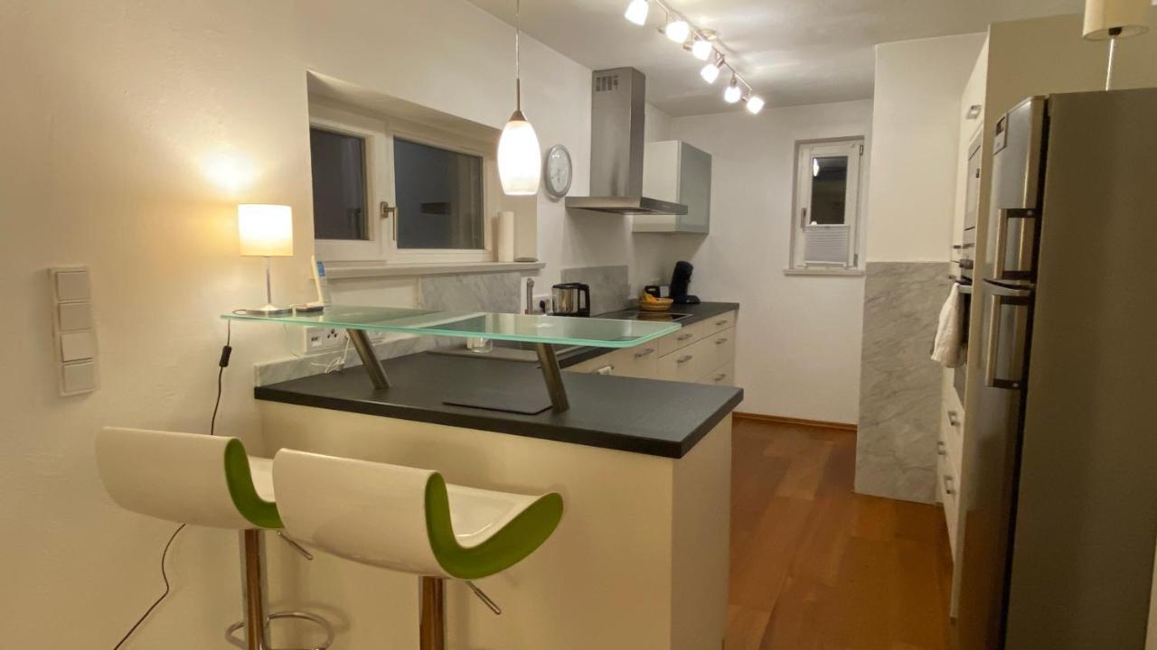 Fewo Luxus Wohnung Im Eigenen Ferienhaus, 120 Qm, Naehe Regensburg Mit Balkon, Terrasse & Garten, Gute Zuganbindung Laber Exterior foto